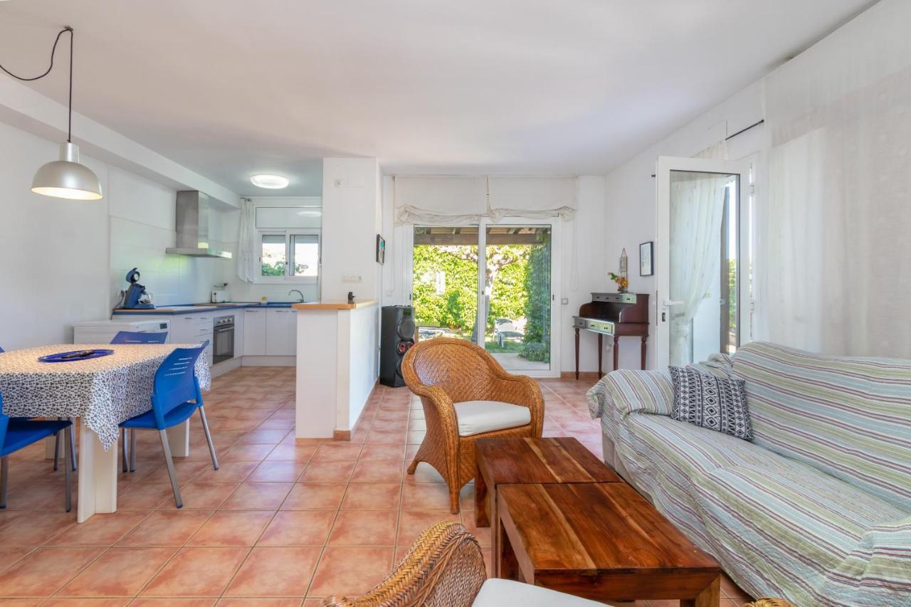 Villa Verde Piscina Pirvada Y Wifi L' Escala Εξωτερικό φωτογραφία
