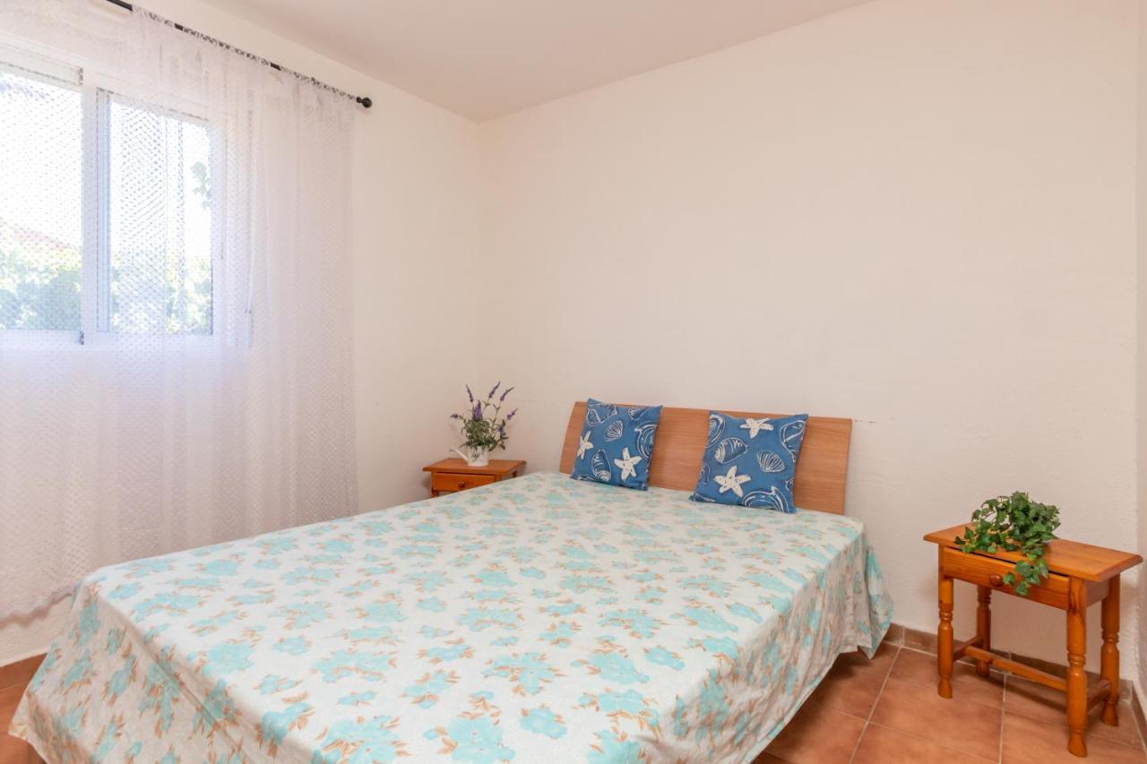 Villa Verde Piscina Pirvada Y Wifi L' Escala Εξωτερικό φωτογραφία